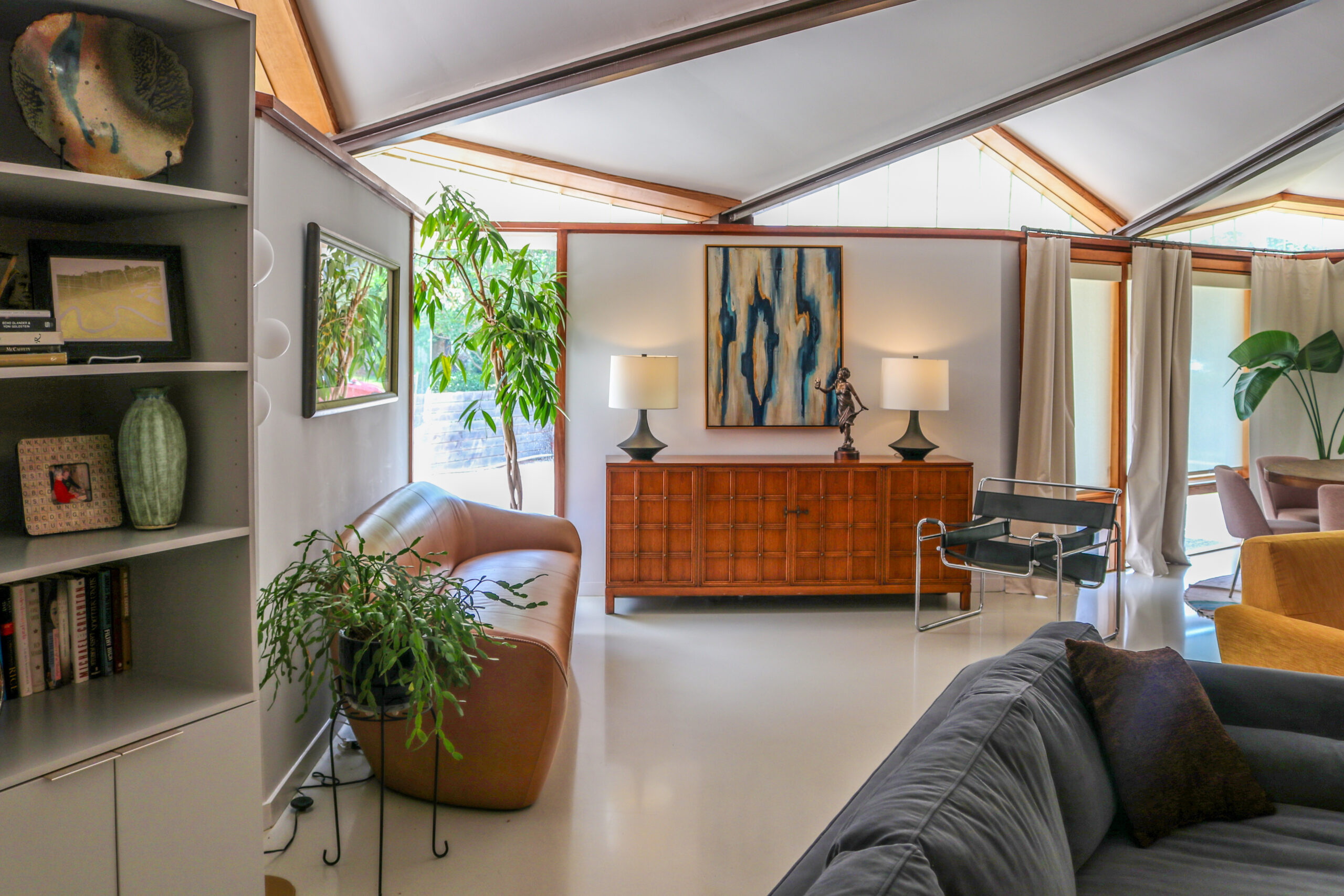 コレクション Suburbia suite;future antiques コレクション Suburbia suite;future antiques コレクション Suburbia