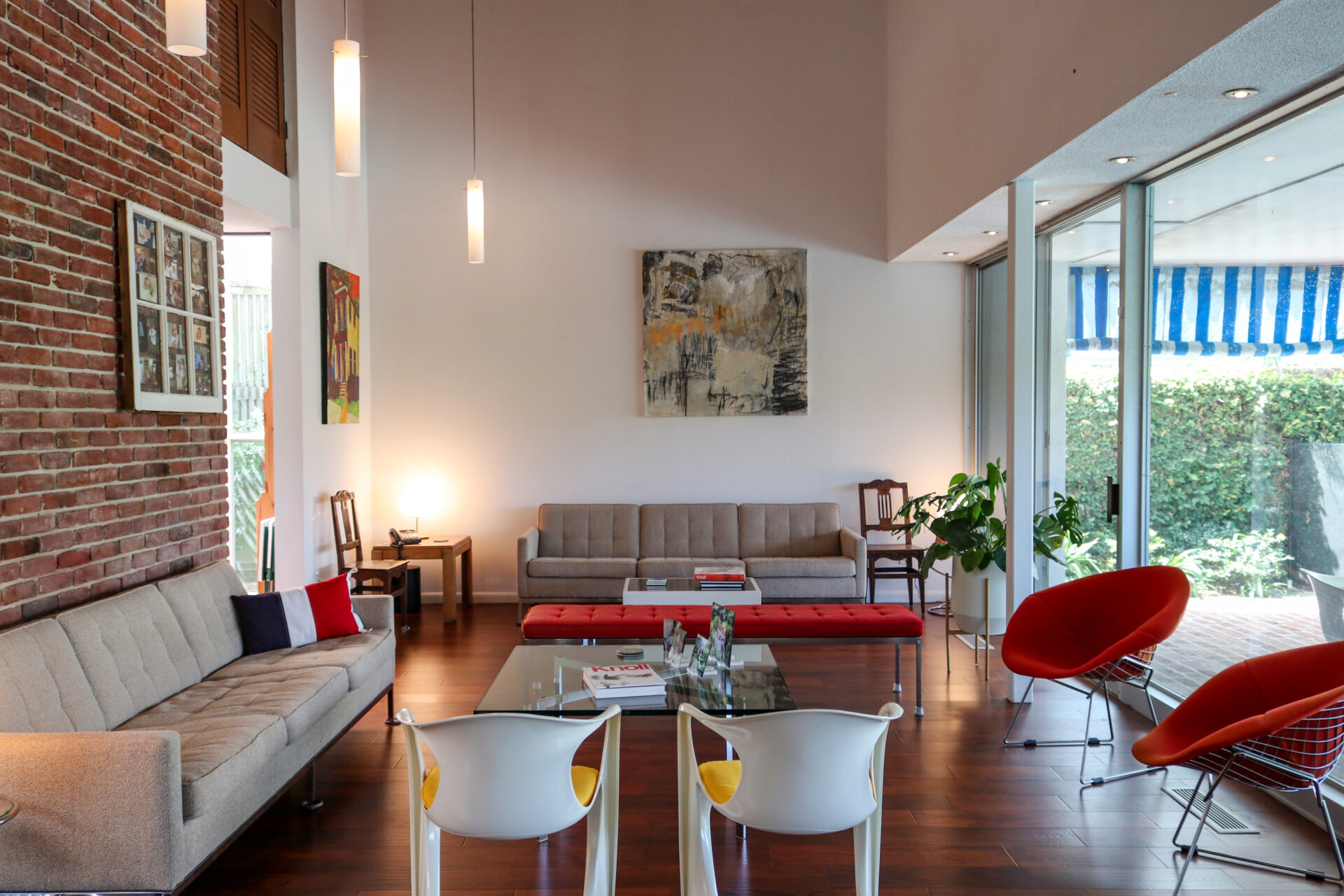 5460 Bellaire Drive. Home of Hartley Meric Crunk & Blair Crunk featured on 2025 MidMod Home Tour