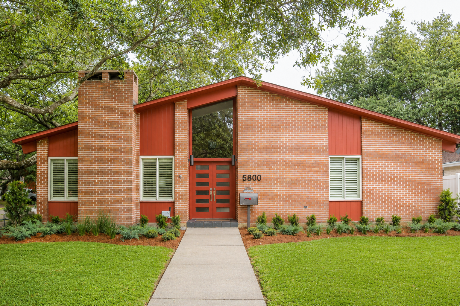 front exterior of 5800 Marcia Drive in Lakewood North.